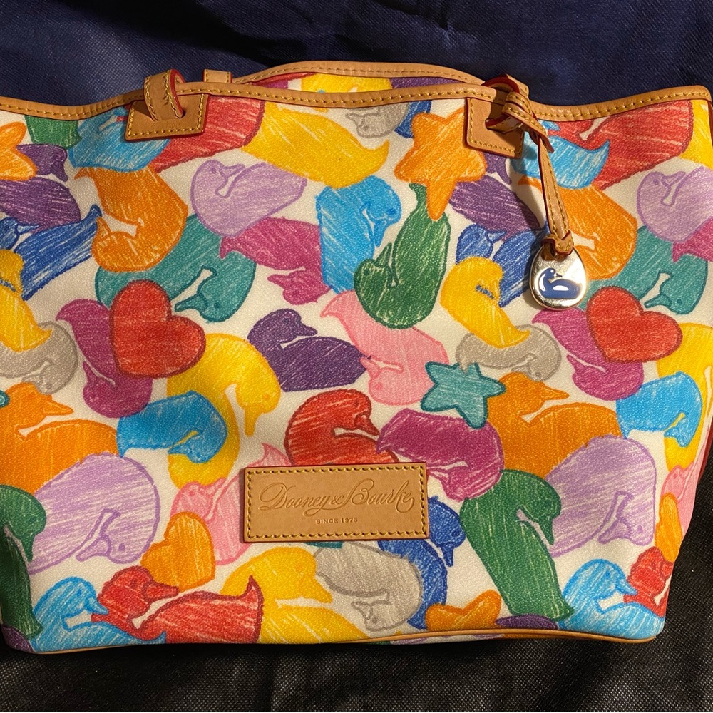 Women’s - Dooney & Bourke, leather handle, bag